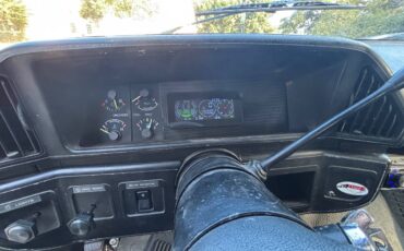 Ford-bronco-1988-red-5