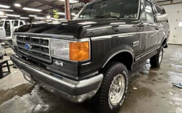 Ford-bronco-1989-black-18