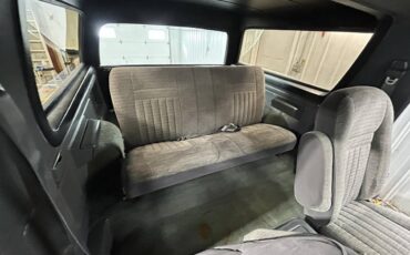 Ford-bronco-1989-black-49