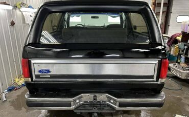 Ford-bronco-1989-black-67