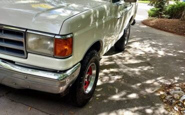 Ford-bronco-1990-white-3