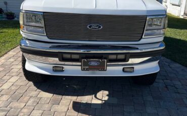 Ford-bronco-1992-white-1