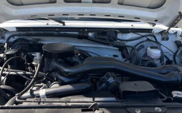 Ford-bronco-1992-white-10