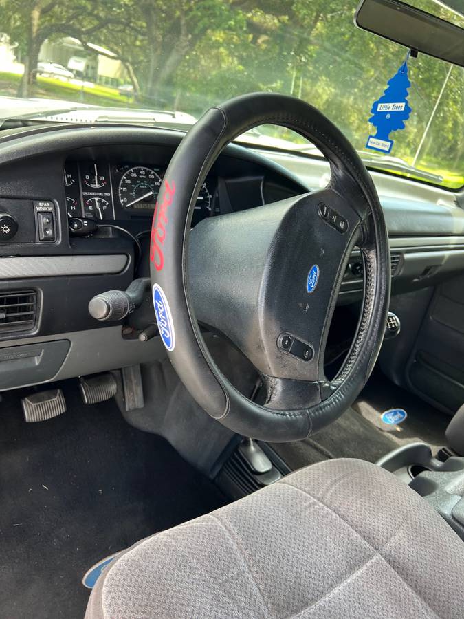 Ford-bronco-1992-white-14