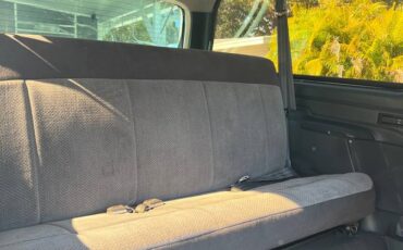 Ford-bronco-1992-white-19