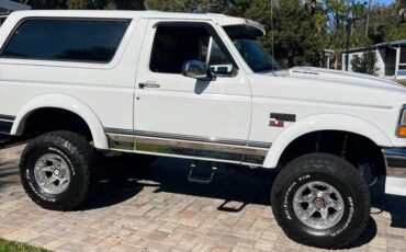 Ford-bronco-1992-white
