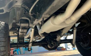 Ford-bronco-1992-white-6