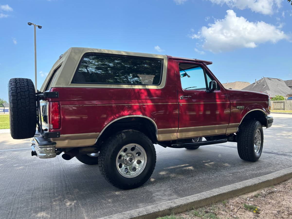 Ford-bronco-1995-6