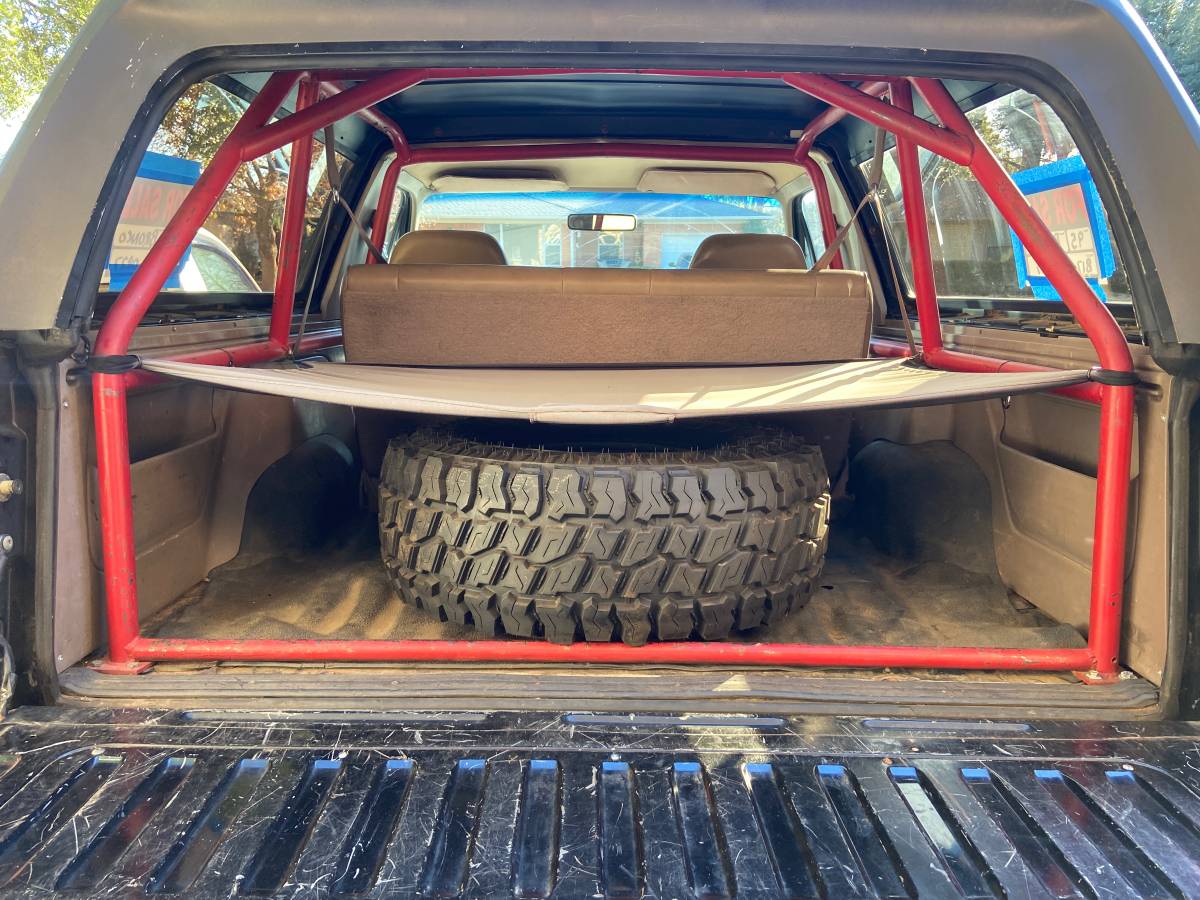 Ford-bronco-1995-black-14