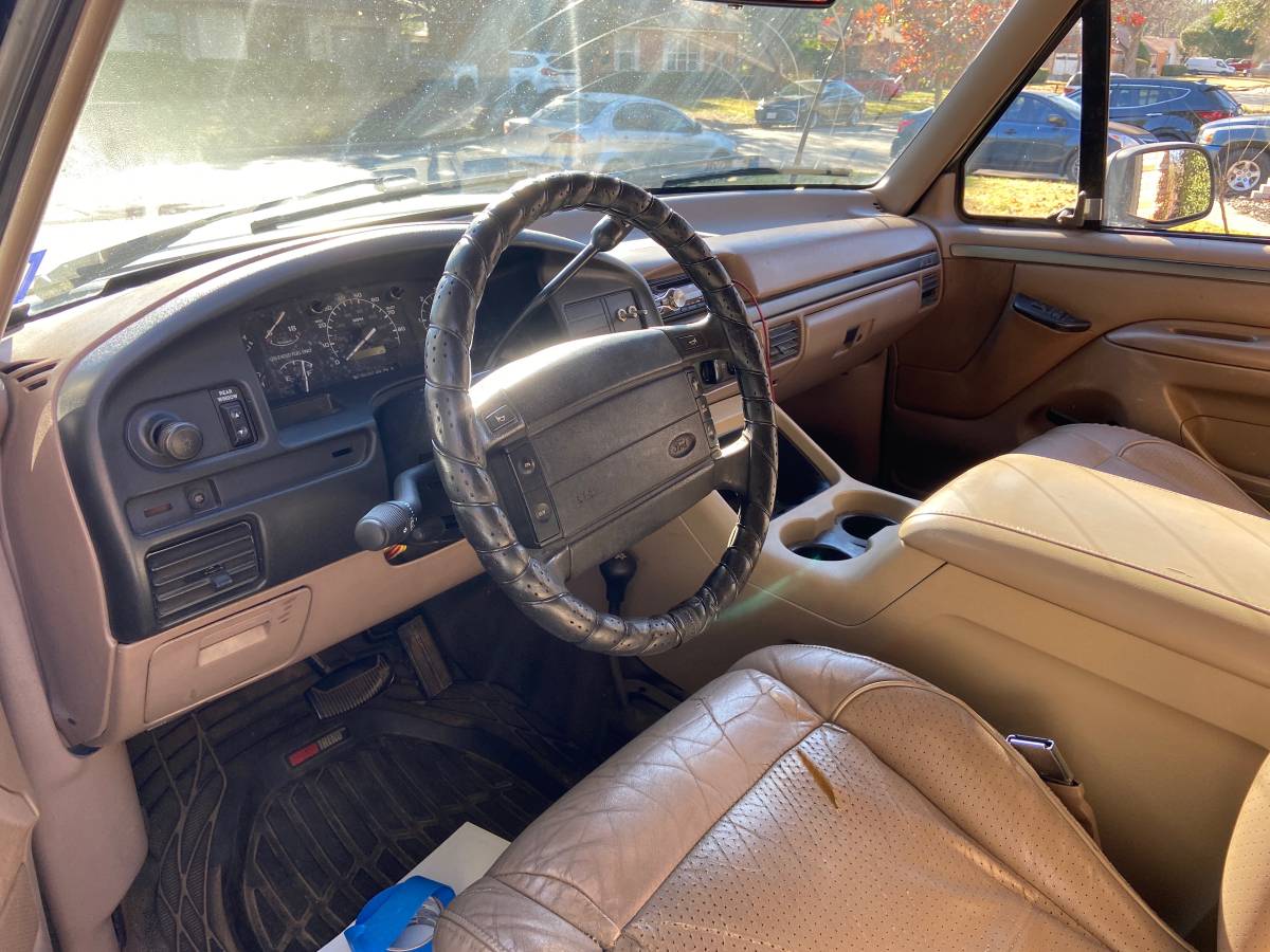 Ford-bronco-1995-black-9