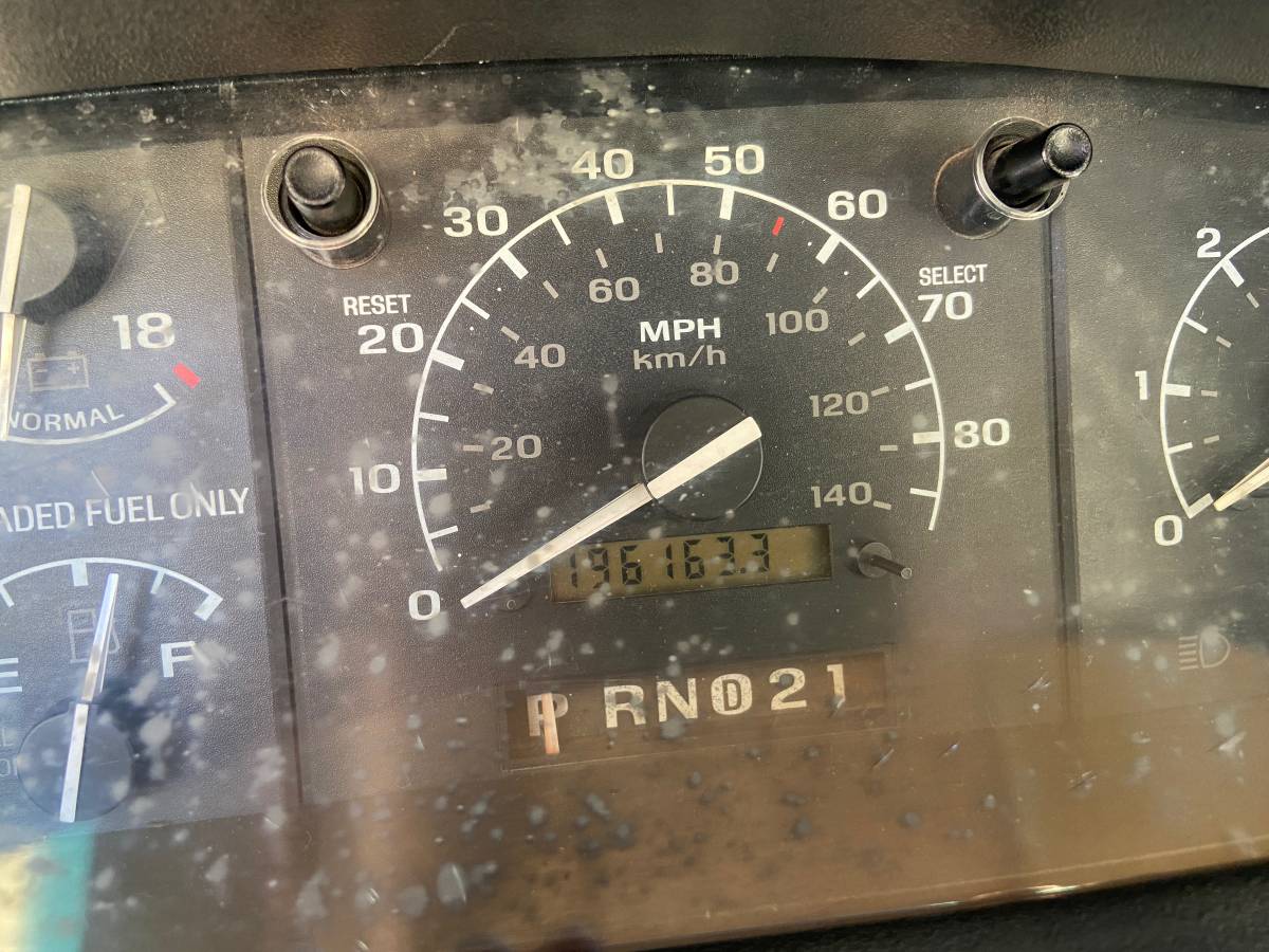 Ford-bronco-1995-black