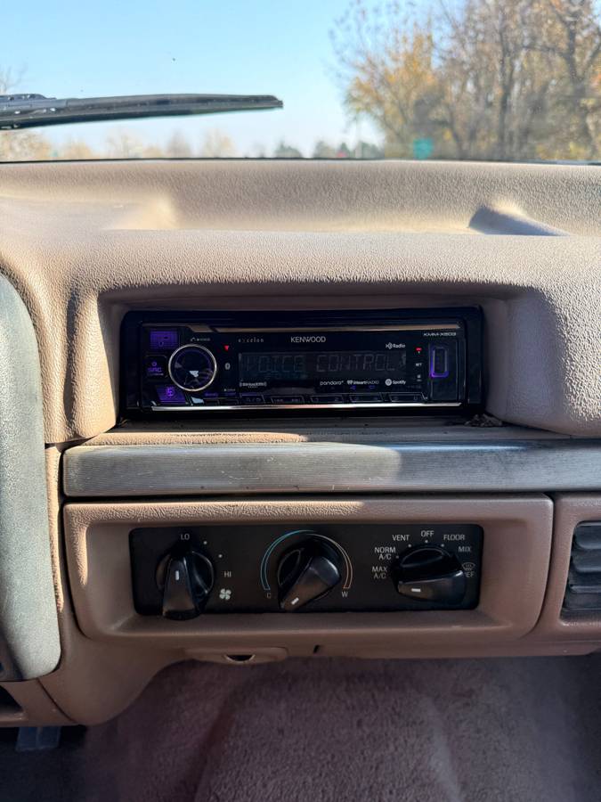 Ford-bronco-1995-green-17