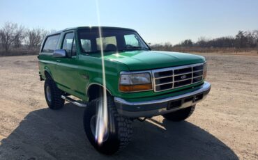 Ford-bronco-1995-green
