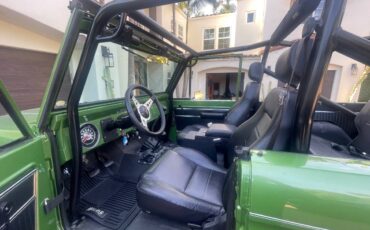 Ford-bronco-4x4-1969-green-10