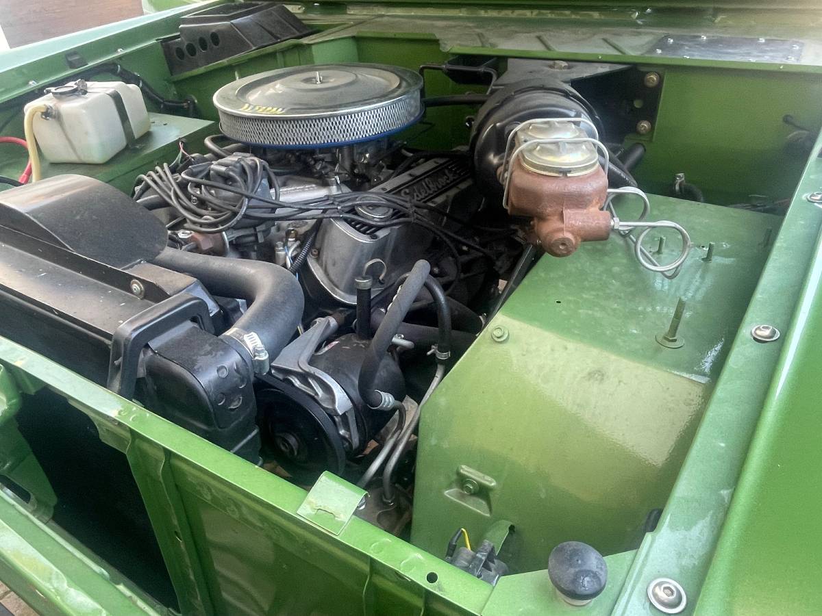 Ford-bronco-4x4-1969-green-16