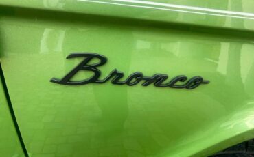 Ford-bronco-4x4-1969-green-17
