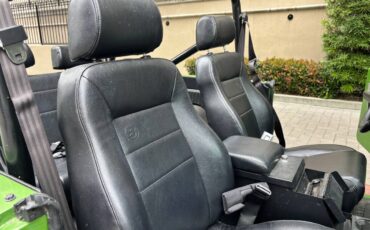 Ford-bronco-4x4-1969-green-4