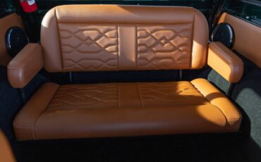 Ford-bronco-4x4-1973-green-2