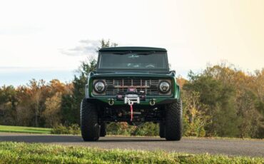 Ford-bronco-4x4-1973-green-3