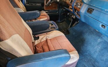 Ford-bronco-4x4-1984-blue-11