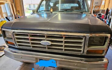 Ford-bronco-4x4-1984-blue