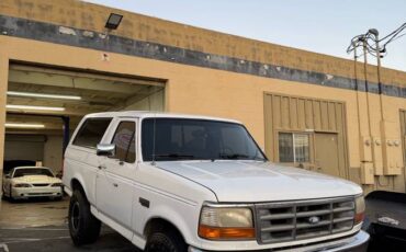 Ford-bronco-4x4-1994-white-4