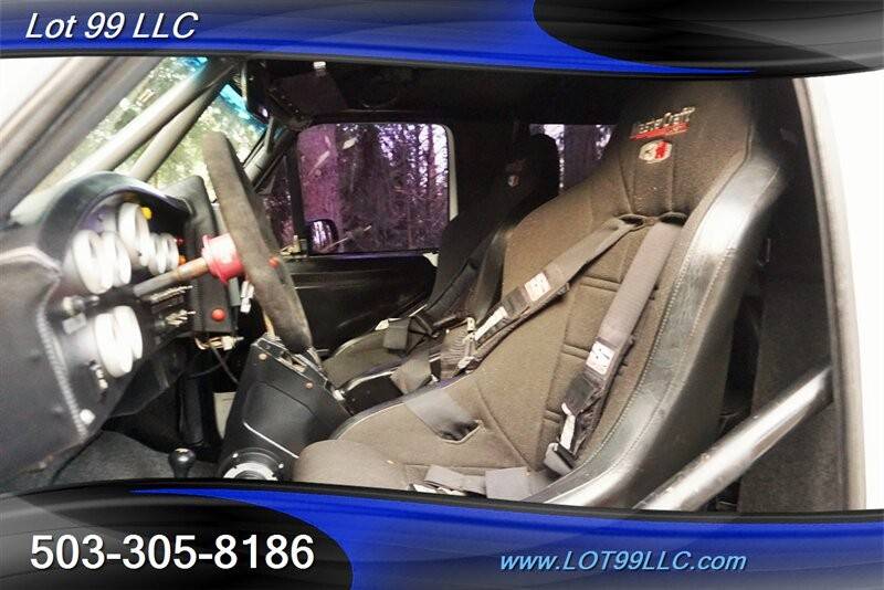 Ford-bronco-custom-build-troph-1991-white-12