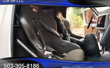 Ford-bronco-custom-build-troph-1991-white-17