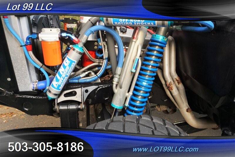 Ford-bronco-custom-build-troph-1991-white-2