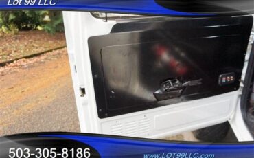 Ford-bronco-custom-build-troph-1991-white-23