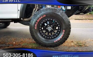 Ford-bronco-custom-build-troph-1991-white-3