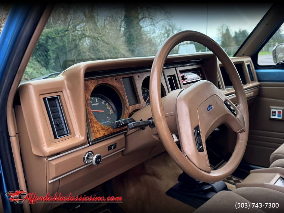 Ford-bronco-eddie-bauer-1986-12
