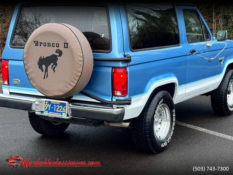 Ford-bronco-eddie-bauer-1986-13