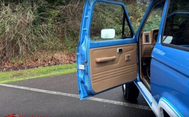 Ford-bronco-eddie-bauer-1986-16