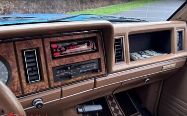 Ford-bronco-eddie-bauer-1986-19