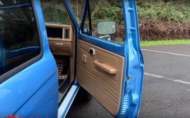 Ford-bronco-eddie-bauer-1986-21