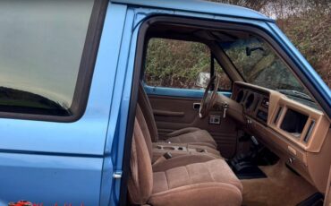 Ford-bronco-eddie-bauer-1986-22