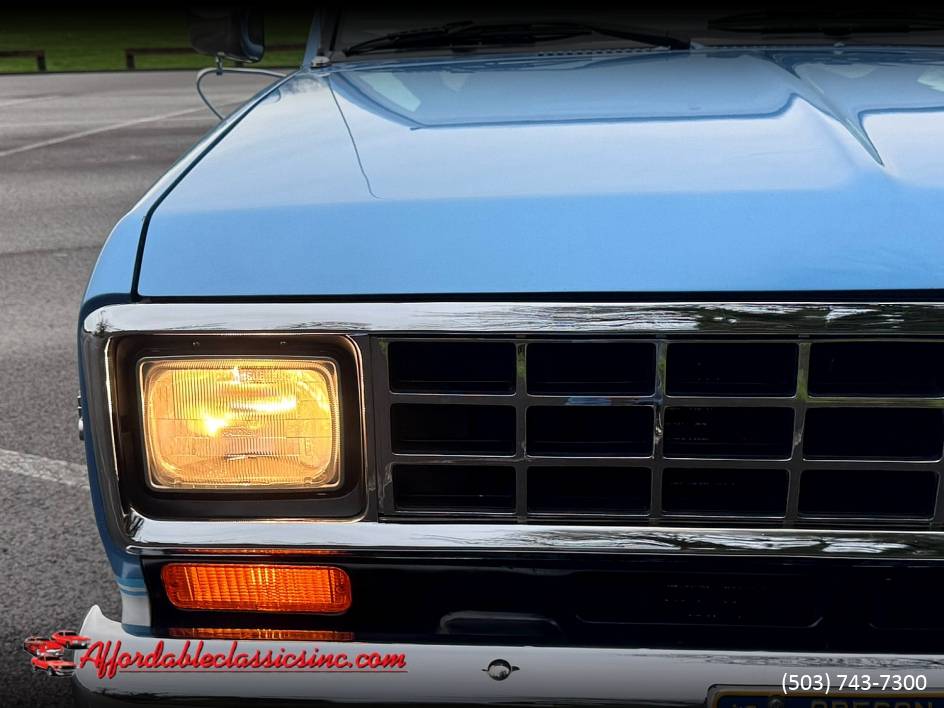 Ford-bronco-eddie-bauer-1986-3