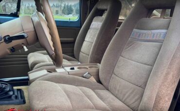 Ford-bronco-eddie-bauer-1986-4