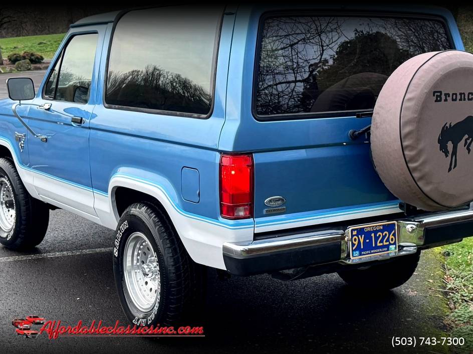 Ford-bronco-eddie-bauer-1986-7