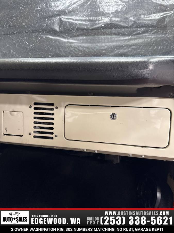 Ford-bronco-gas-suv-auto-1974-12