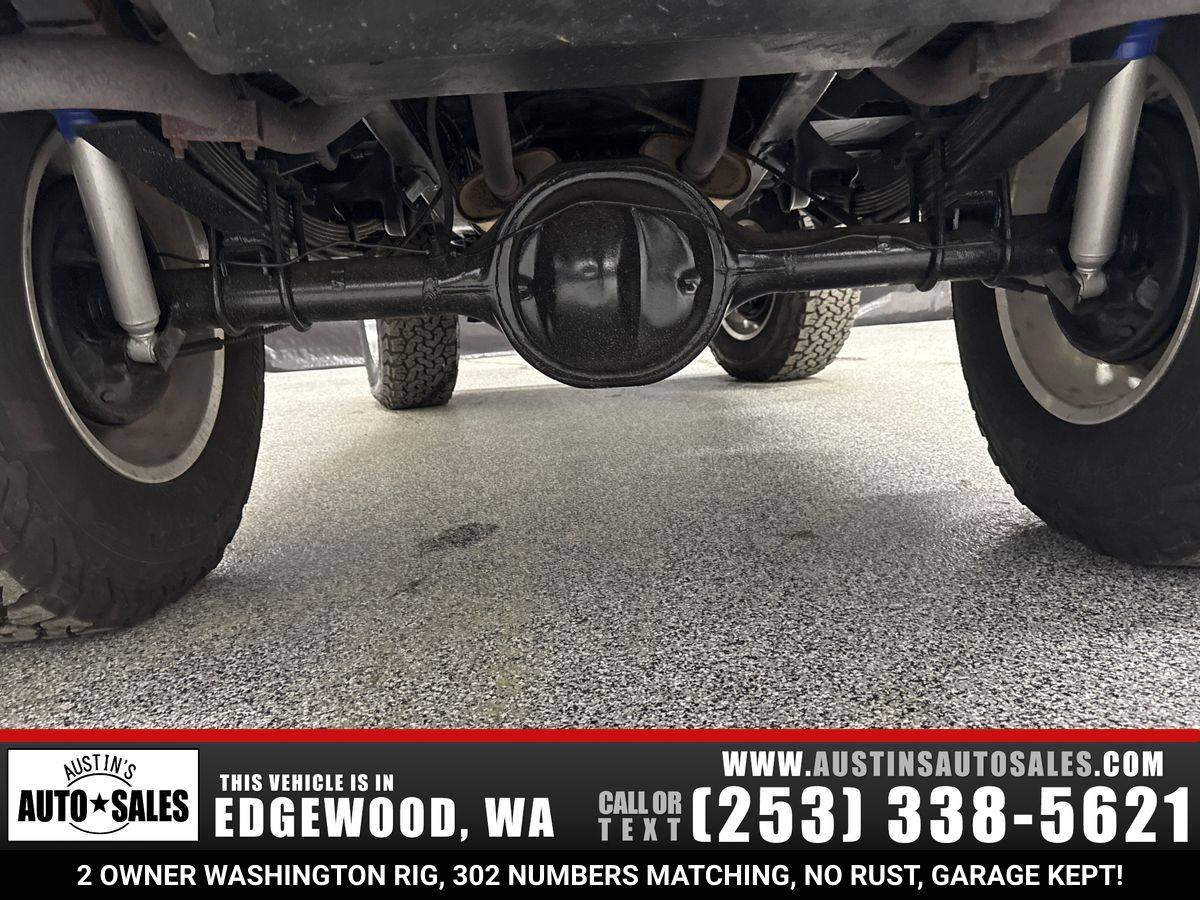 Ford-bronco-gas-suv-auto-1974-7