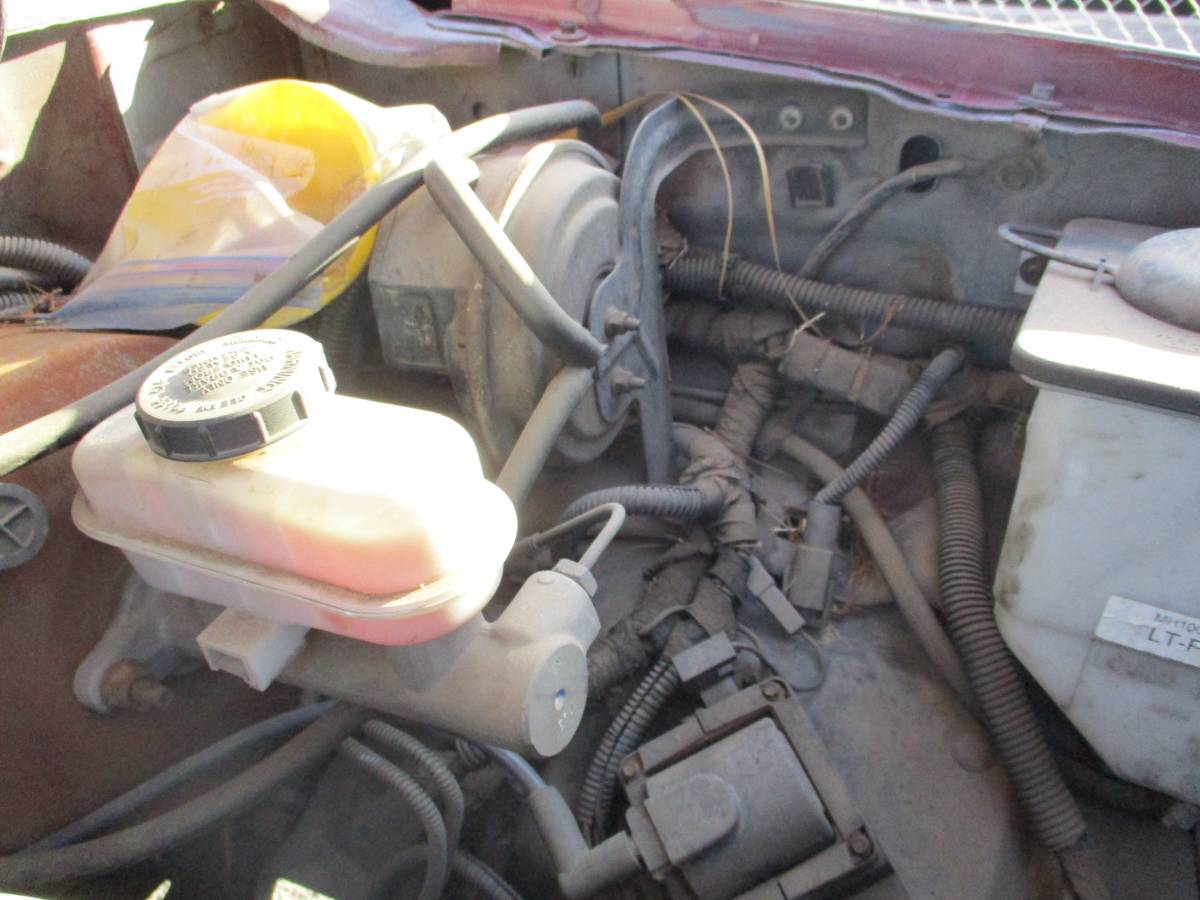 Ford-bronco-ii-xl-1989-red-17