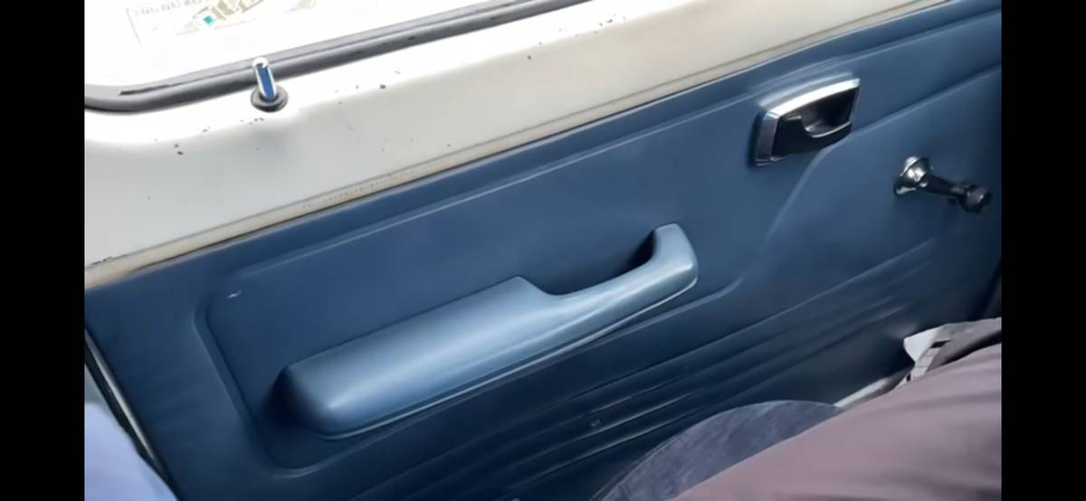 Ford-bronco-ll-1986-white-7