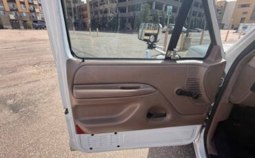 Ford-bronco-xl-2dr-suv-1996-white-15