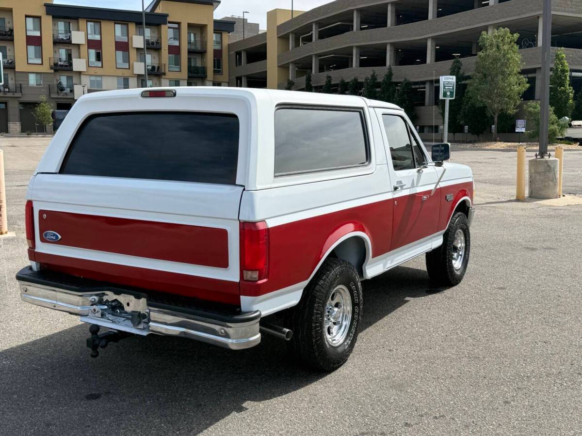 Ford-bronco-xl-2dr-suv-1996-white-7