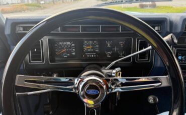 Ford-bronco-xlt-1986-blue-24