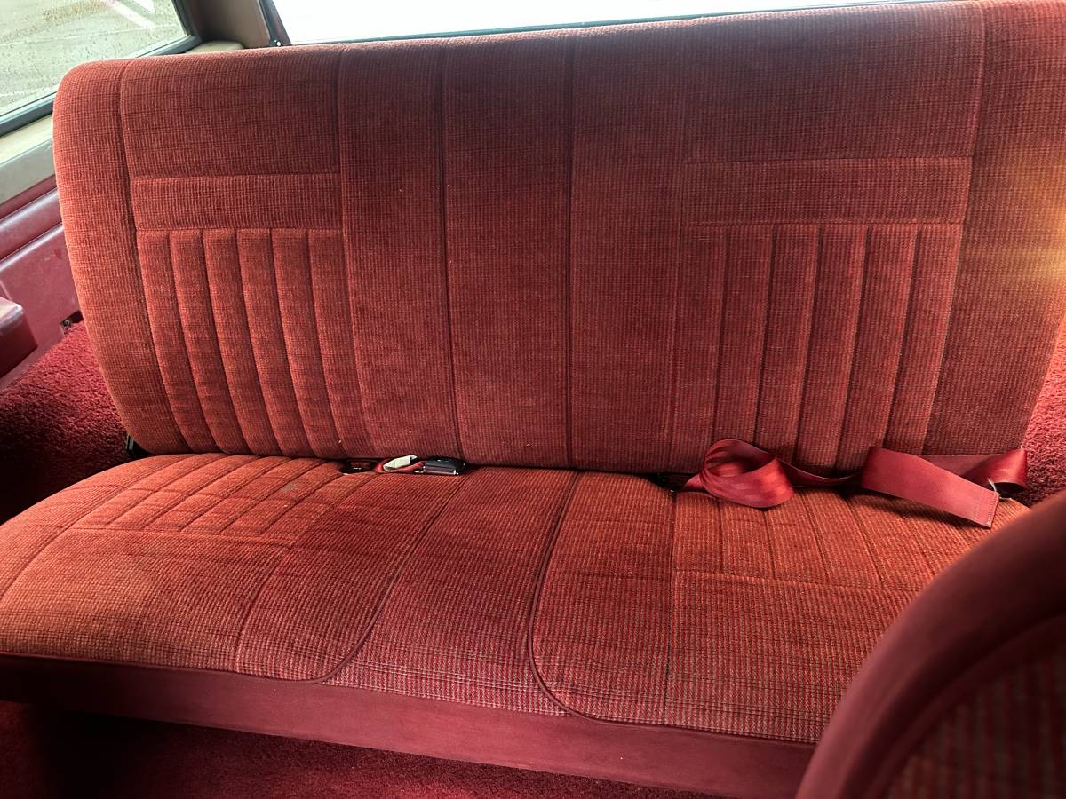 Ford-bronco-xlt-1989-red-17