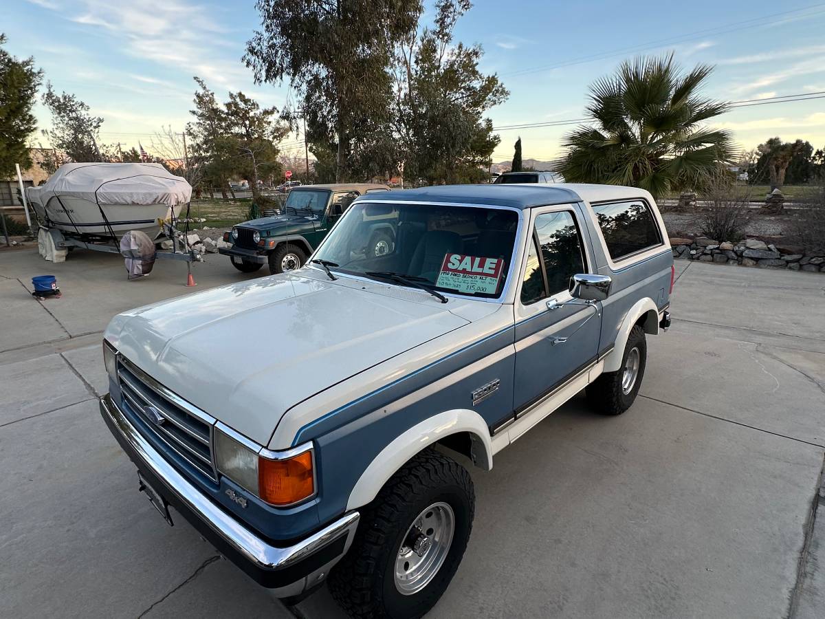 Ford-bronco-xlt-1990-blue-2
