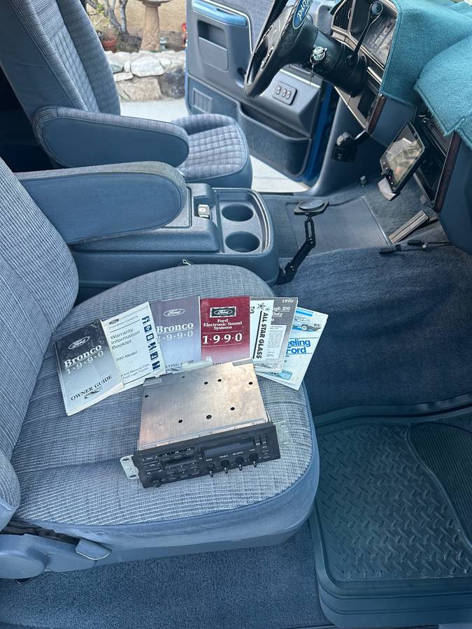 Ford-bronco-xlt-1990-blue-7